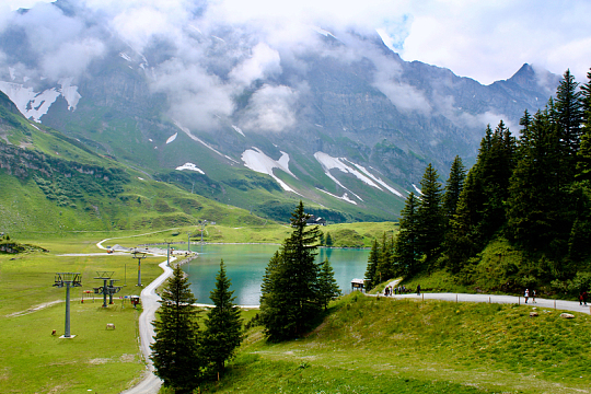 景德镇，瓷器之音如何谱写音乐新篇章？